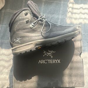 Arc'teryx Charcoal Outdoor Boots